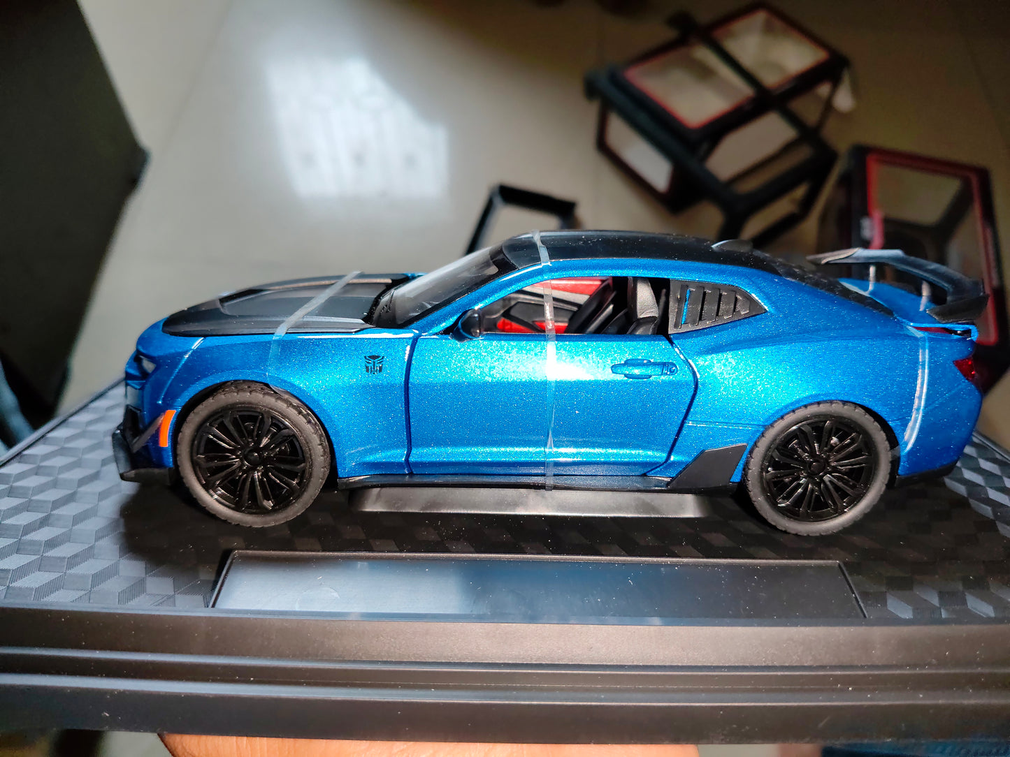 Die cast 1:24